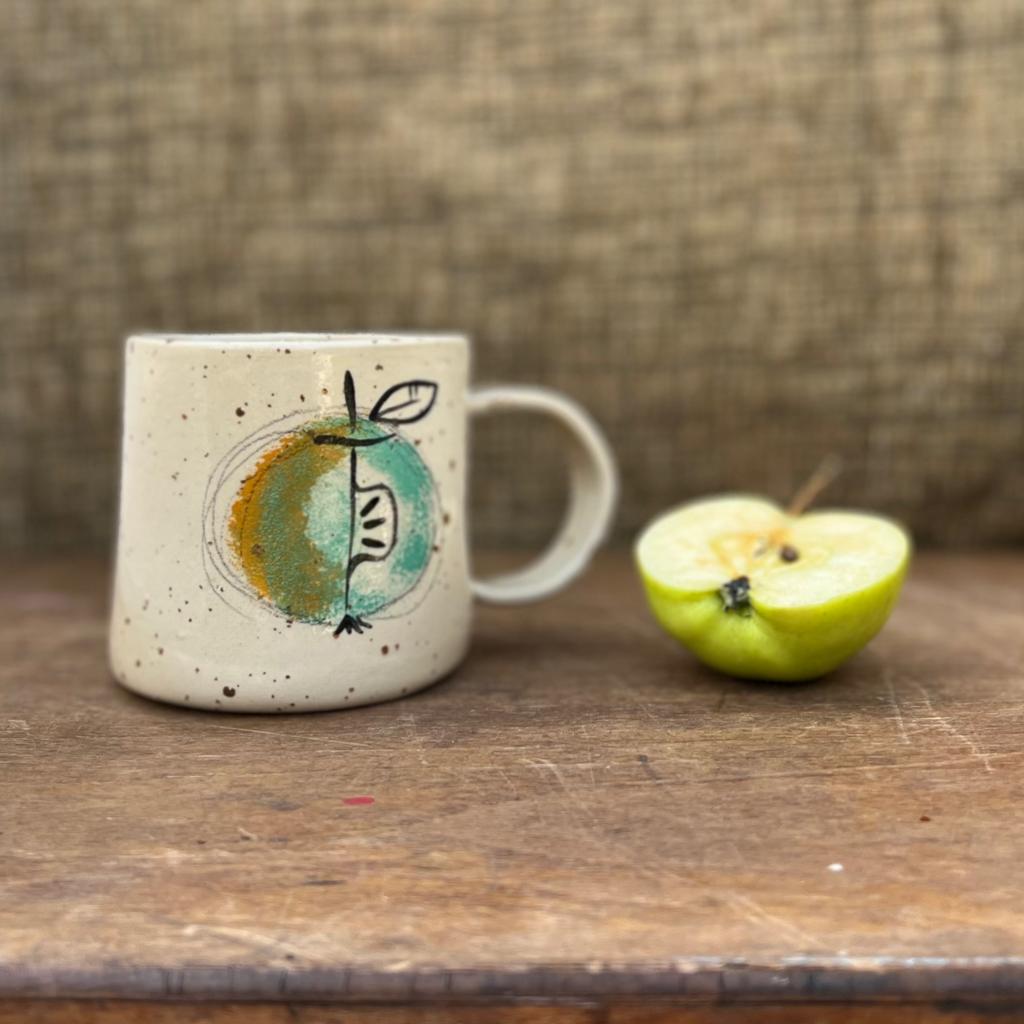 Tazzona mela con manico - Ceramica di Stagione