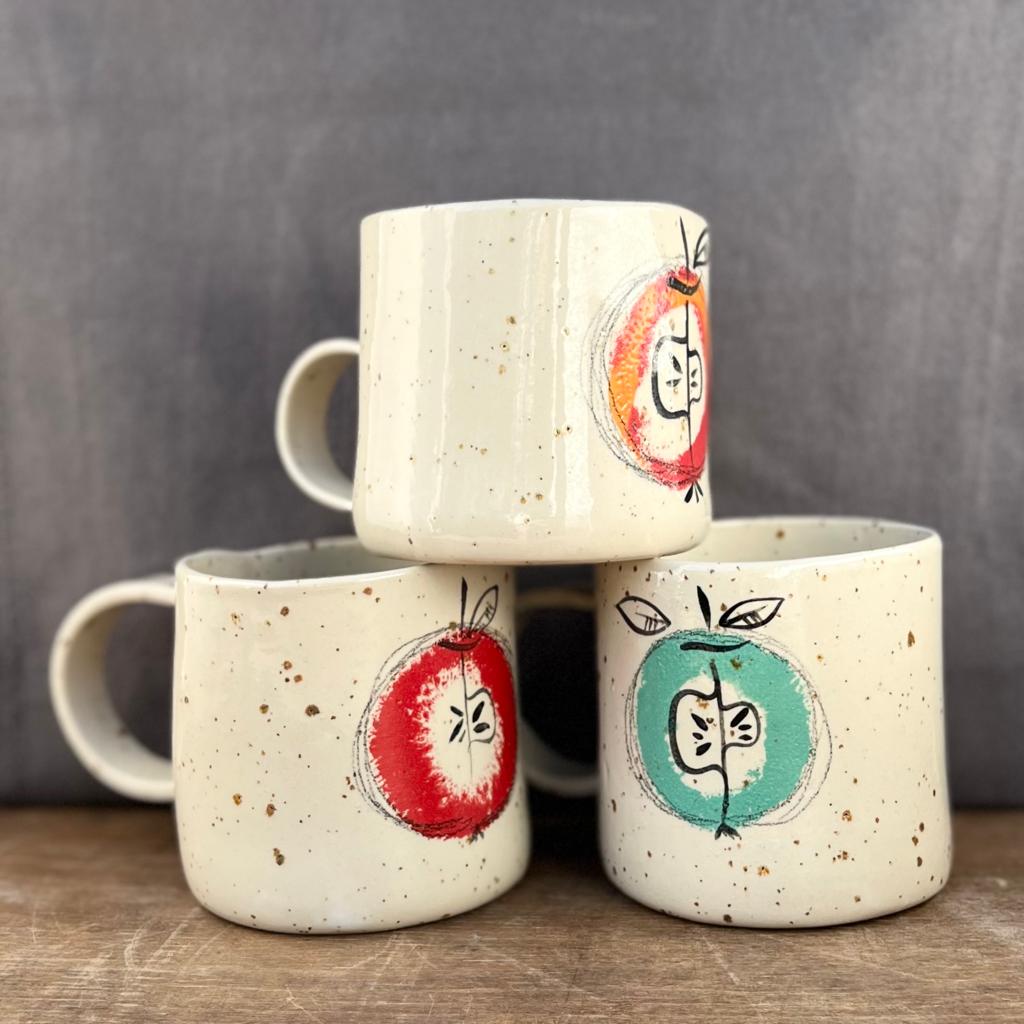 Tazzona mela con manico - Ceramica di Stagione